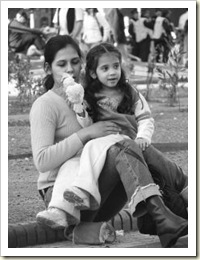 familia monoparental mother and daughter_thumb[2]